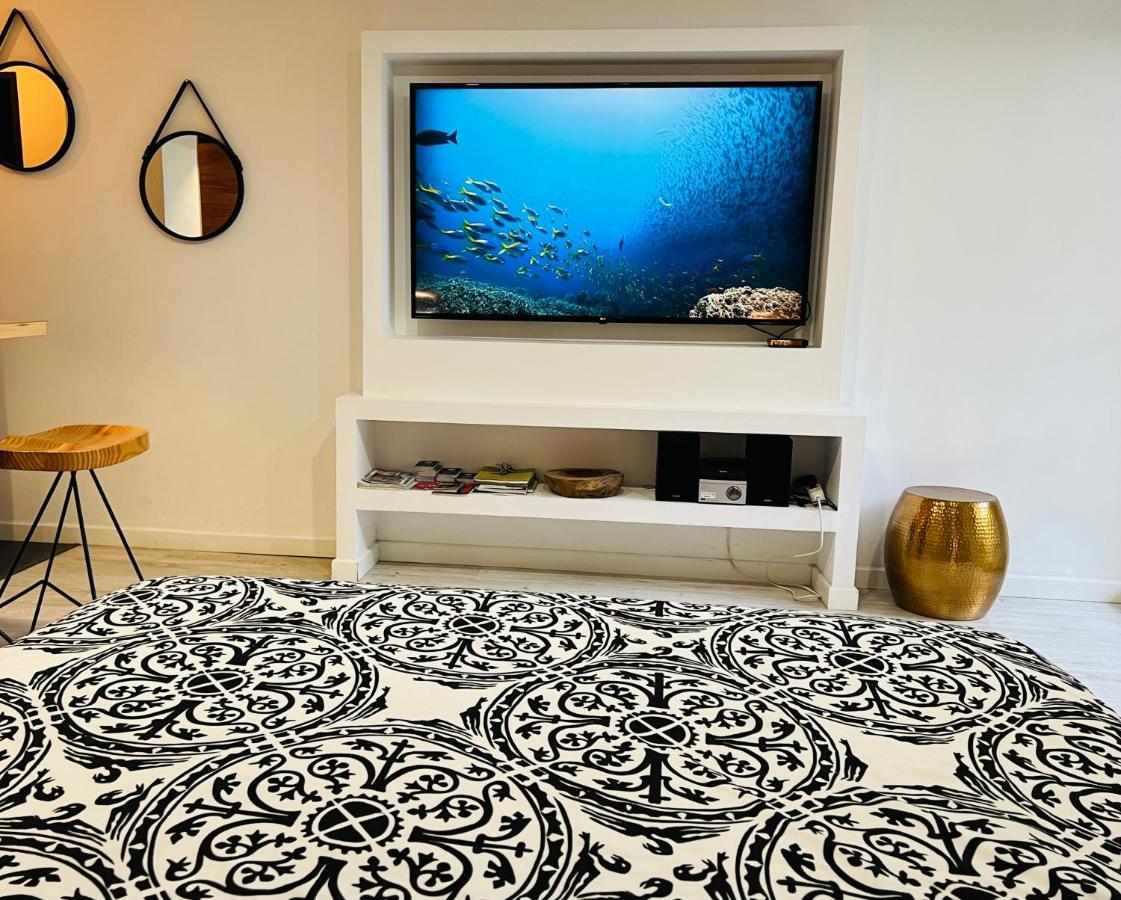 Feel@Home Nemausus « Le 42 » Νιμ Εξωτερικό φωτογραφία